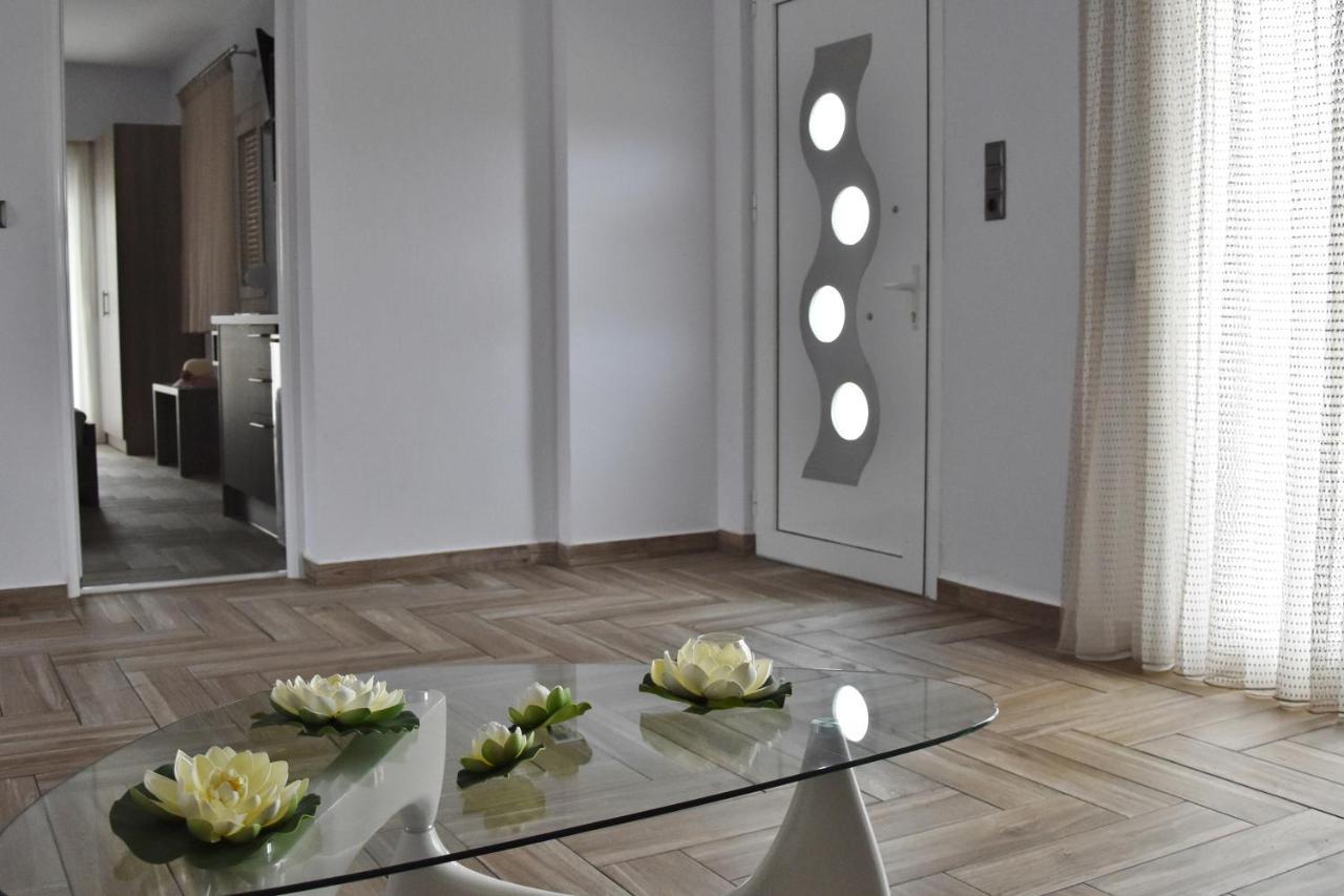 Dream Studios Stavros  Luaran gambar